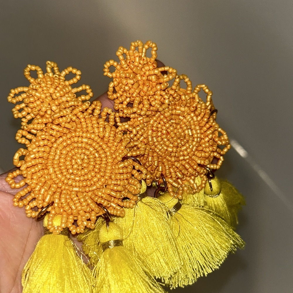 Oversize Earrings - Picture 3 of 3
